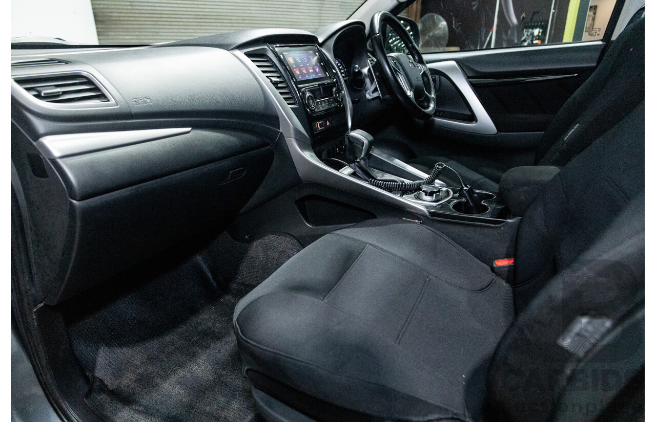 10/2016 Mitsubishi Pajero Sport GLX (4x4) MY16 4D Wagon Grey Turbo Diesel 2.4L