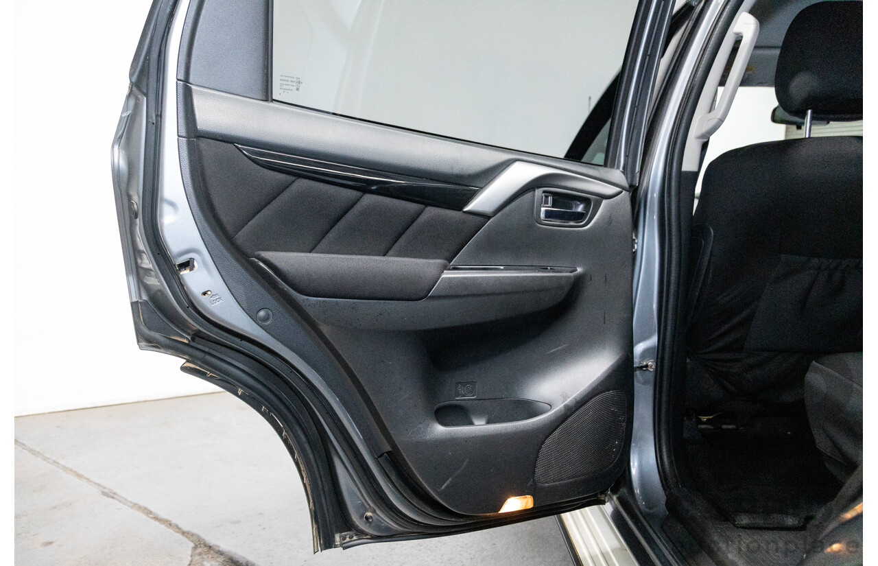 10/2016 Mitsubishi Pajero Sport GLX (4x4) MY16 4D Wagon Grey Turbo Diesel 2.4L