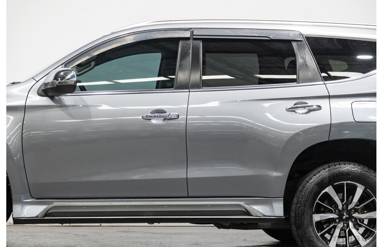 10/2016 Mitsubishi Pajero Sport GLX (4x4) MY16 4D Wagon Grey Turbo Diesel 2.4L