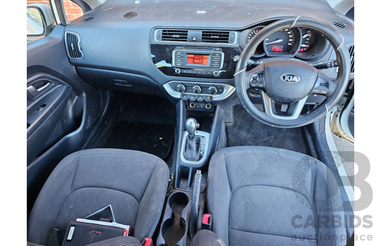 6/2015 Kia RIO S UB MY15 5d Hatchback White 1.4L