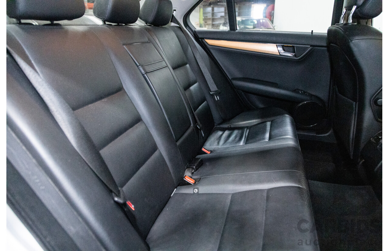 07/2007 Mercedes Benz C280 Avantgarde W204 4D Sedan Iridium Silver Metallic V6 3.0L