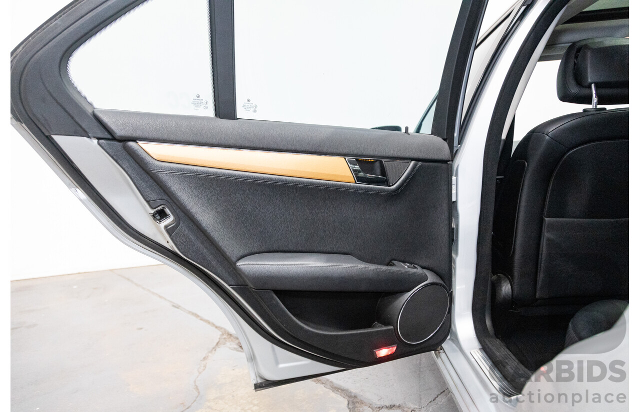 07/2007 Mercedes Benz C280 Avantgarde W204 4D Sedan Iridium Silver Metallic V6 3.0L