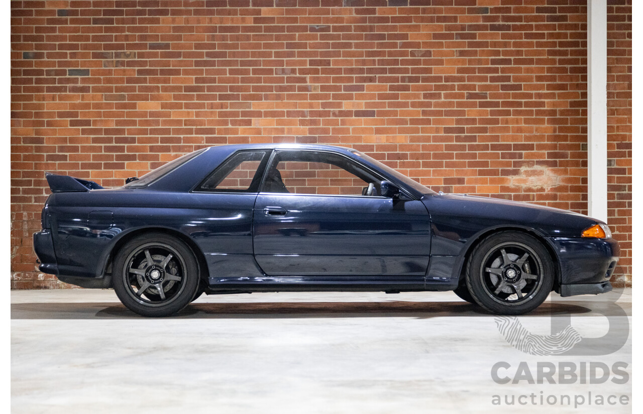 01/1989 Nissan Skyline R32 GT-R Series 1 (AWD) 2d Coupe TH1 Dark Blue Pearl Twin Turbo 2.6L - Import