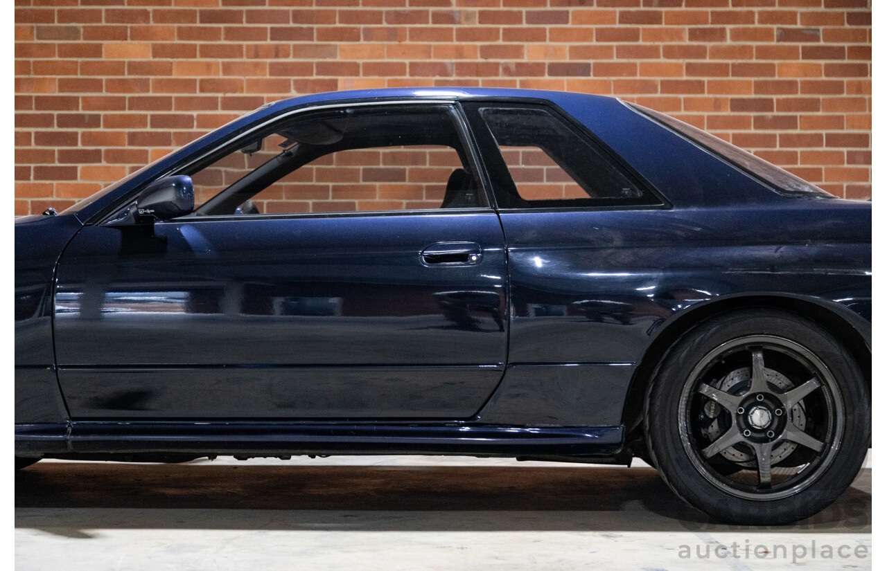 01/1989 Nissan Skyline R32 GT-R Series 1 (AWD) 2d Coupe TH1 Dark Blue Pearl Twin Turbo 2.6L - Import