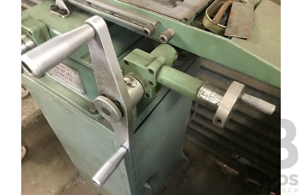 Bakahag Universal Surface Grinder and Accessories