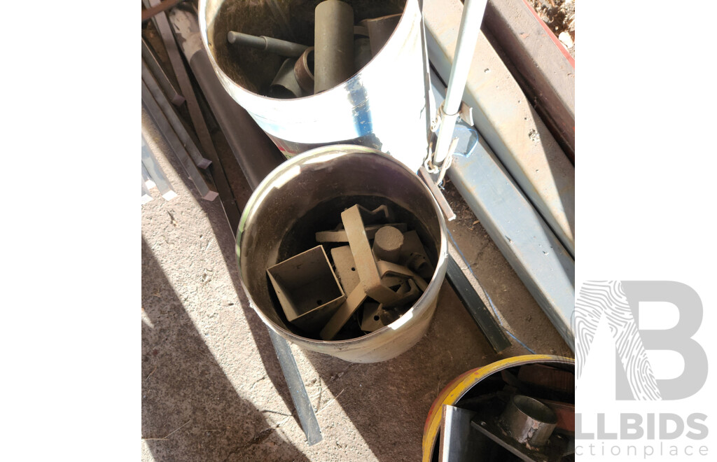 Quantity of Steel Offcuts and Scrap Metal Including Five Metal Tins