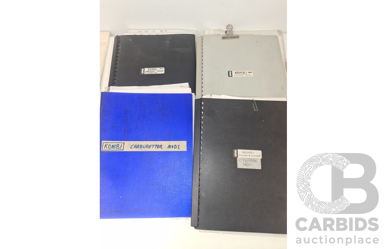 1/1970 Volkswagen Kombi Type 2 T2 Microbus Transporter Van Antarctica White 1.8L