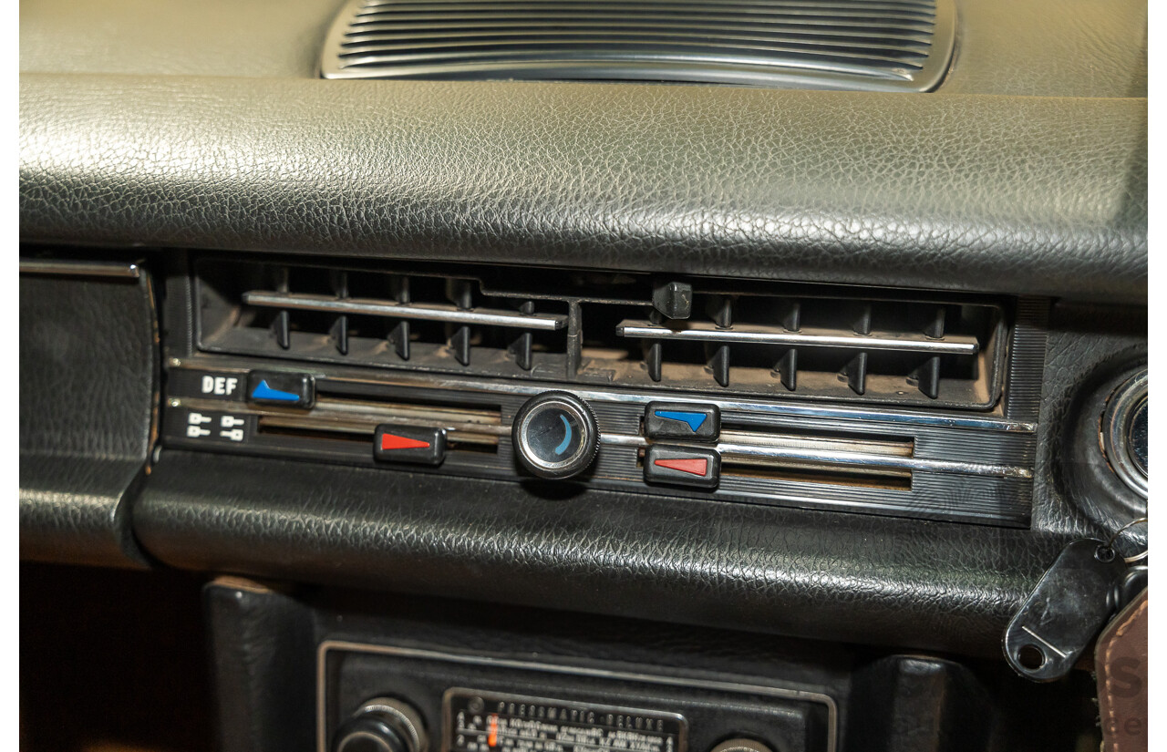 12/1970 Mercedes Benz 230 W114 4d Sedan Cream 2.3L