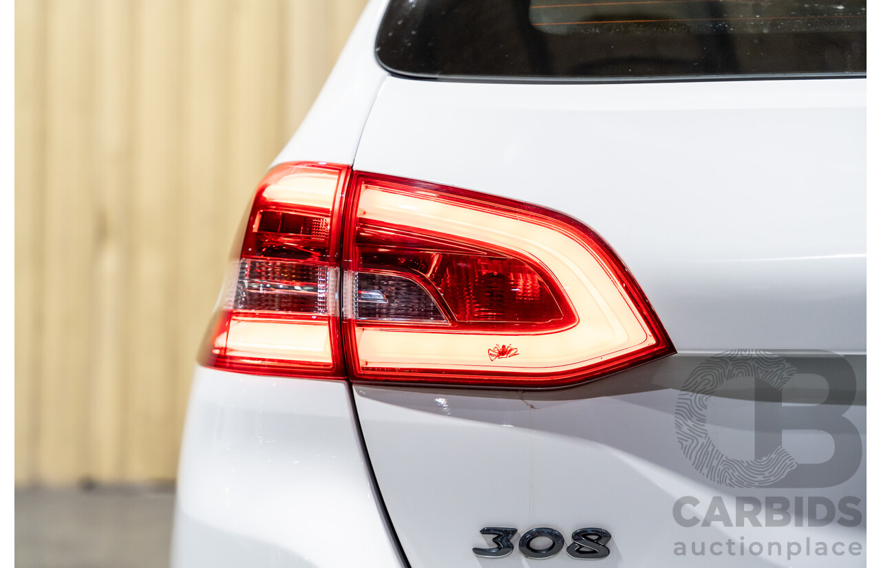 8/2018 Peugeot 308 Touring Allure T9 MY18 4d Wagon White Turbo Diesel 2.0L