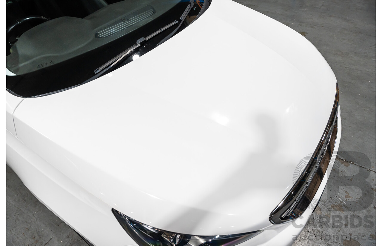 8/2018 Peugeot 308 Touring Allure T9 MY18 4d Wagon White Turbo Diesel 2.0L