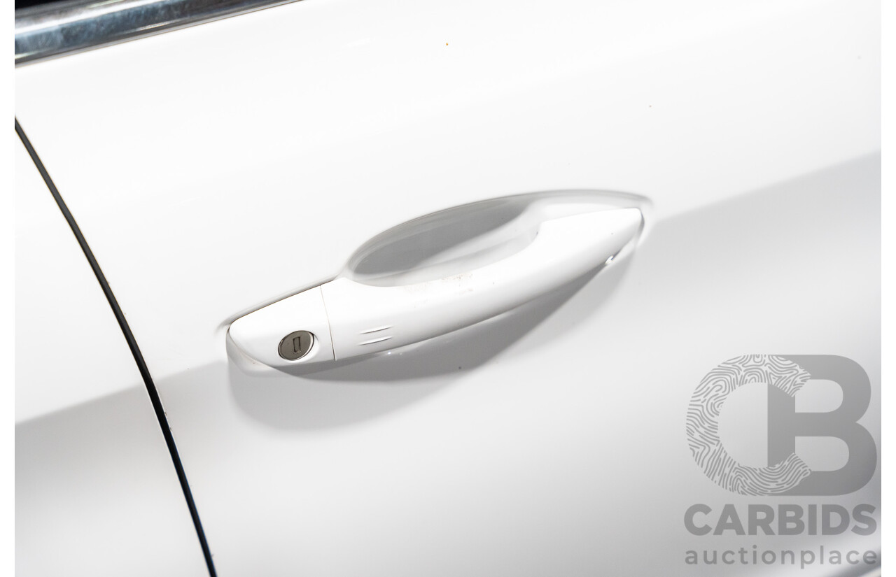 8/2018 Peugeot 308 Touring Allure T9 MY18 4d Wagon White Turbo Diesel 2.0L