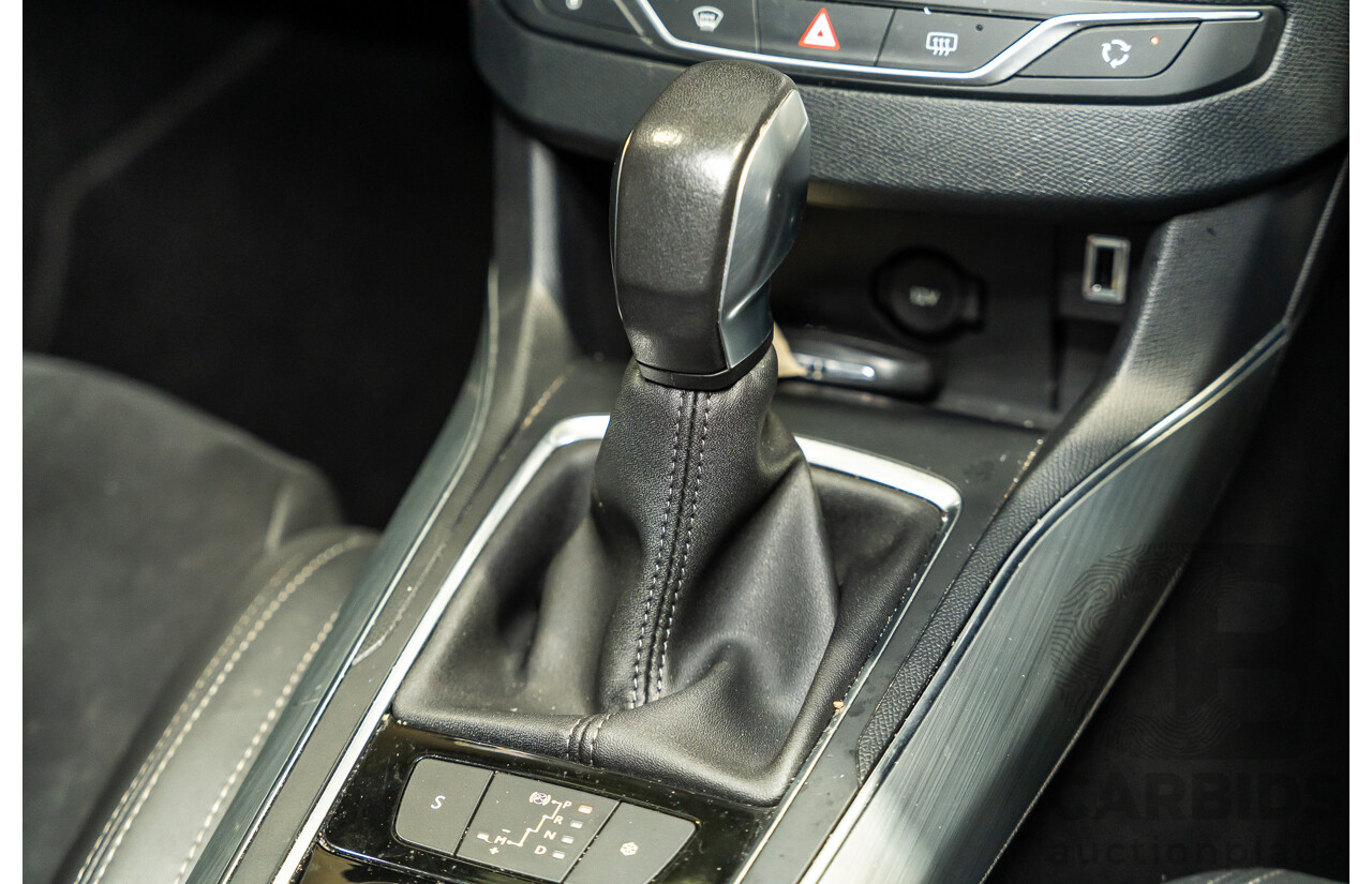 8/2018 Peugeot 308 Touring Allure T9 MY18 4d Wagon White Turbo Diesel 2.0L