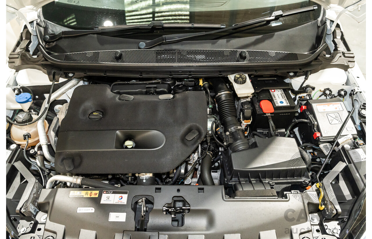 8/2018 Peugeot 308 Touring Allure T9 MY18 4d Wagon White Turbo Diesel 2.0L