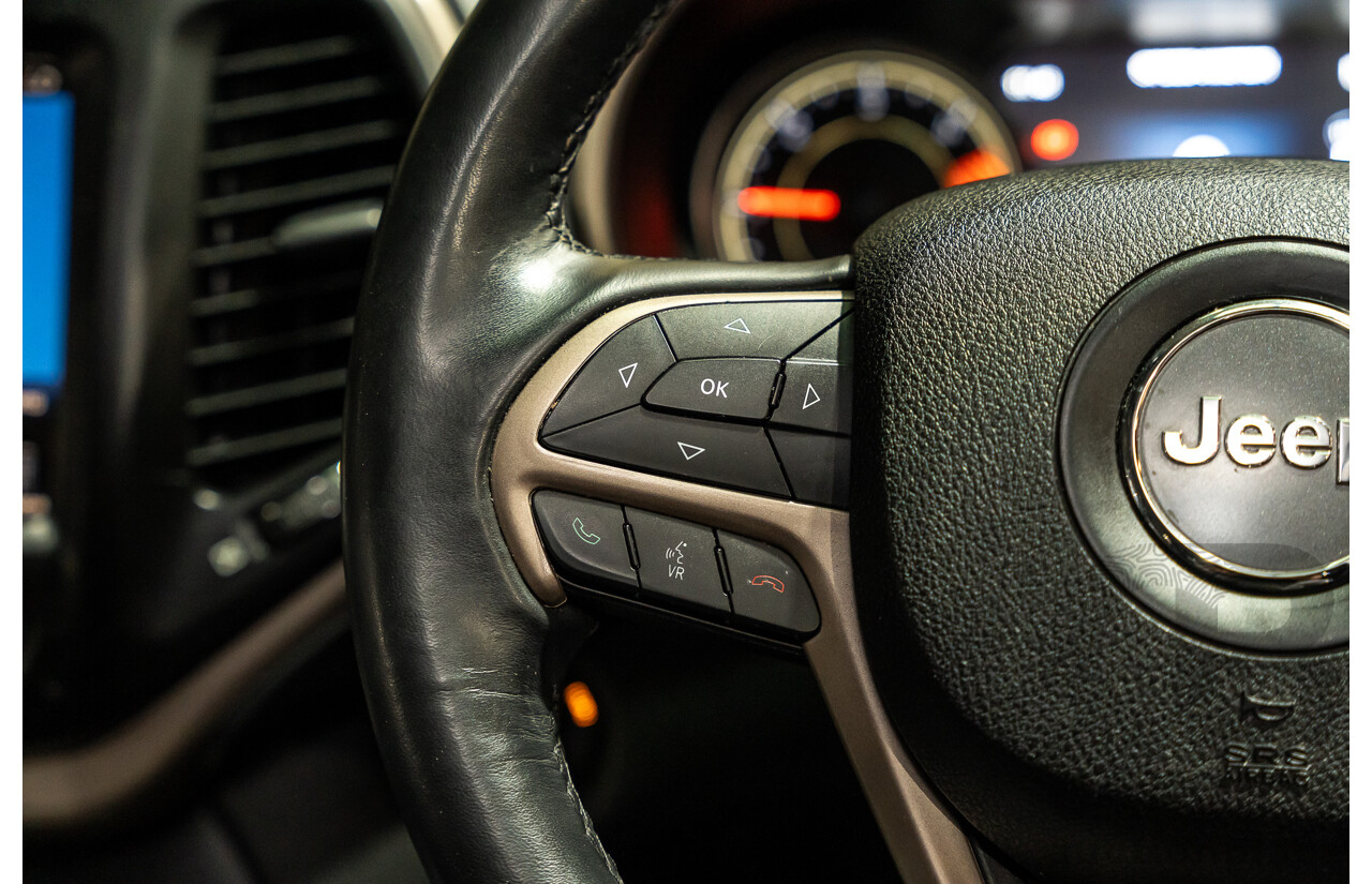 7/2016 Jeep Cherokee Limited (4x4) 4d Wagon Metallic Black Turbo Diesel 2.0L