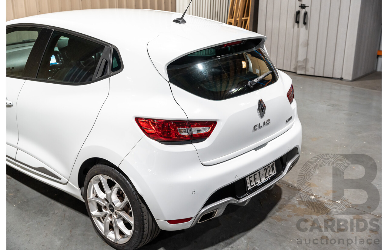 12/2014 Renault Clio RS 200 Sport X98 5d Hatchback White Turbo 1.6L