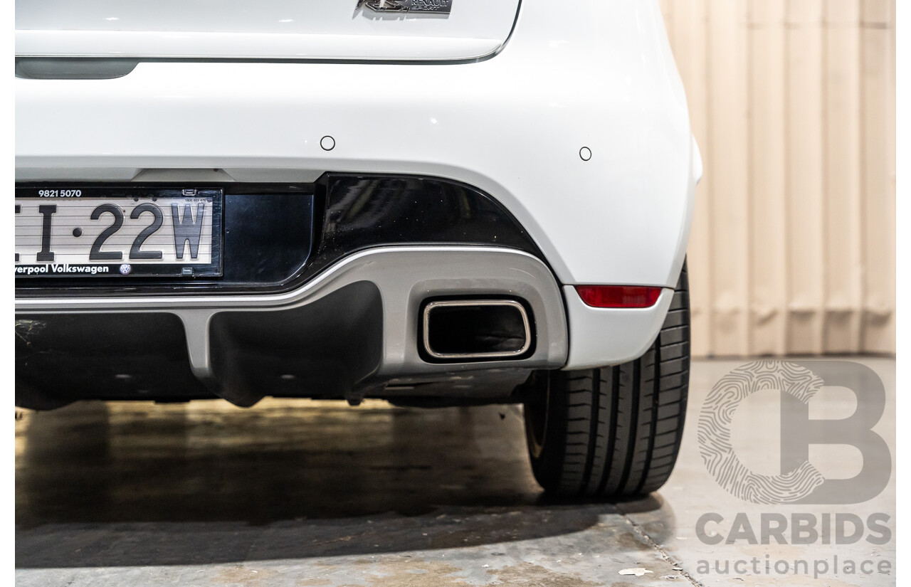 12/2014 Renault Clio RS 200 Sport X98 5d Hatchback White Turbo 1.6L