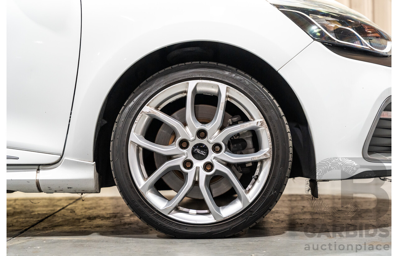 12/2014 Renault Clio RS 200 Sport X98 5d Hatchback White Turbo 1.6L