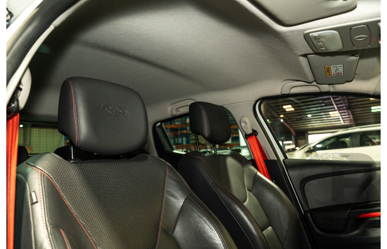 12/2014 Renault Clio RS 200 Sport X98 5d Hatchback White Turbo 1.6L