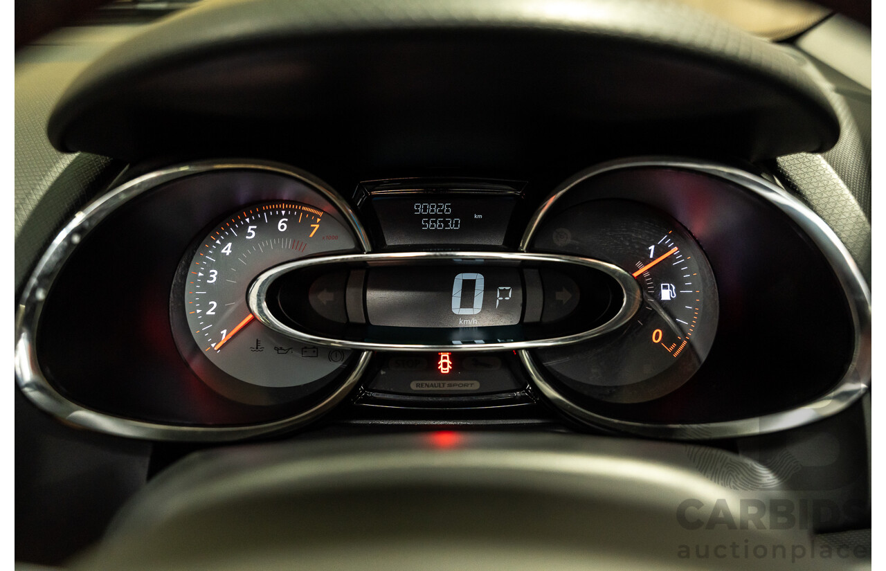 12/2014 Renault Clio RS 200 Sport X98 5d Hatchback White Turbo 1.6L