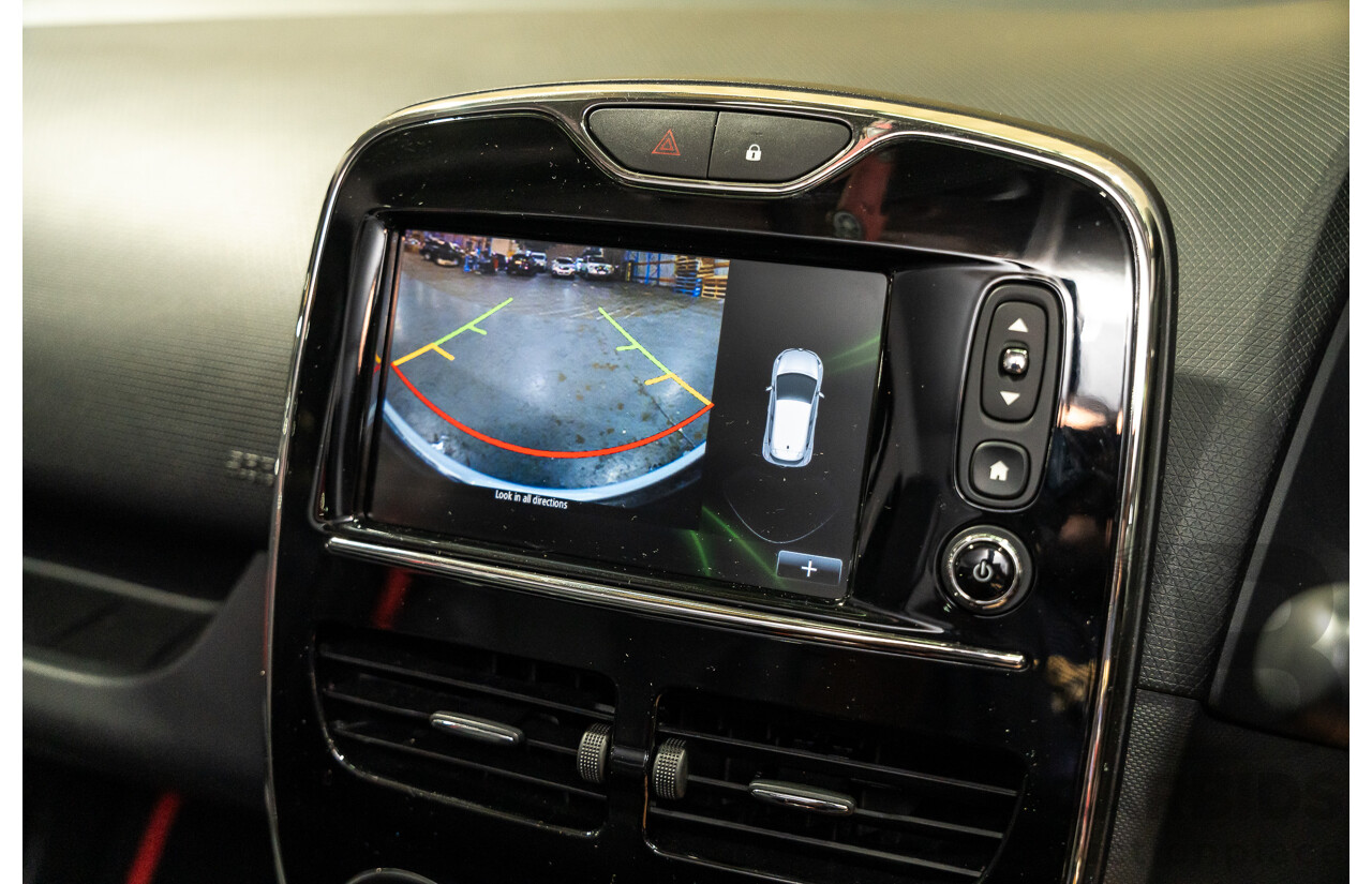 12/2014 Renault Clio RS 200 Sport X98 5d Hatchback White Turbo 1.6L