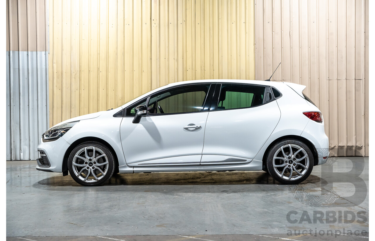12/2014 Renault Clio RS 200 Sport X98 5d Hatchback White Turbo 1.6L