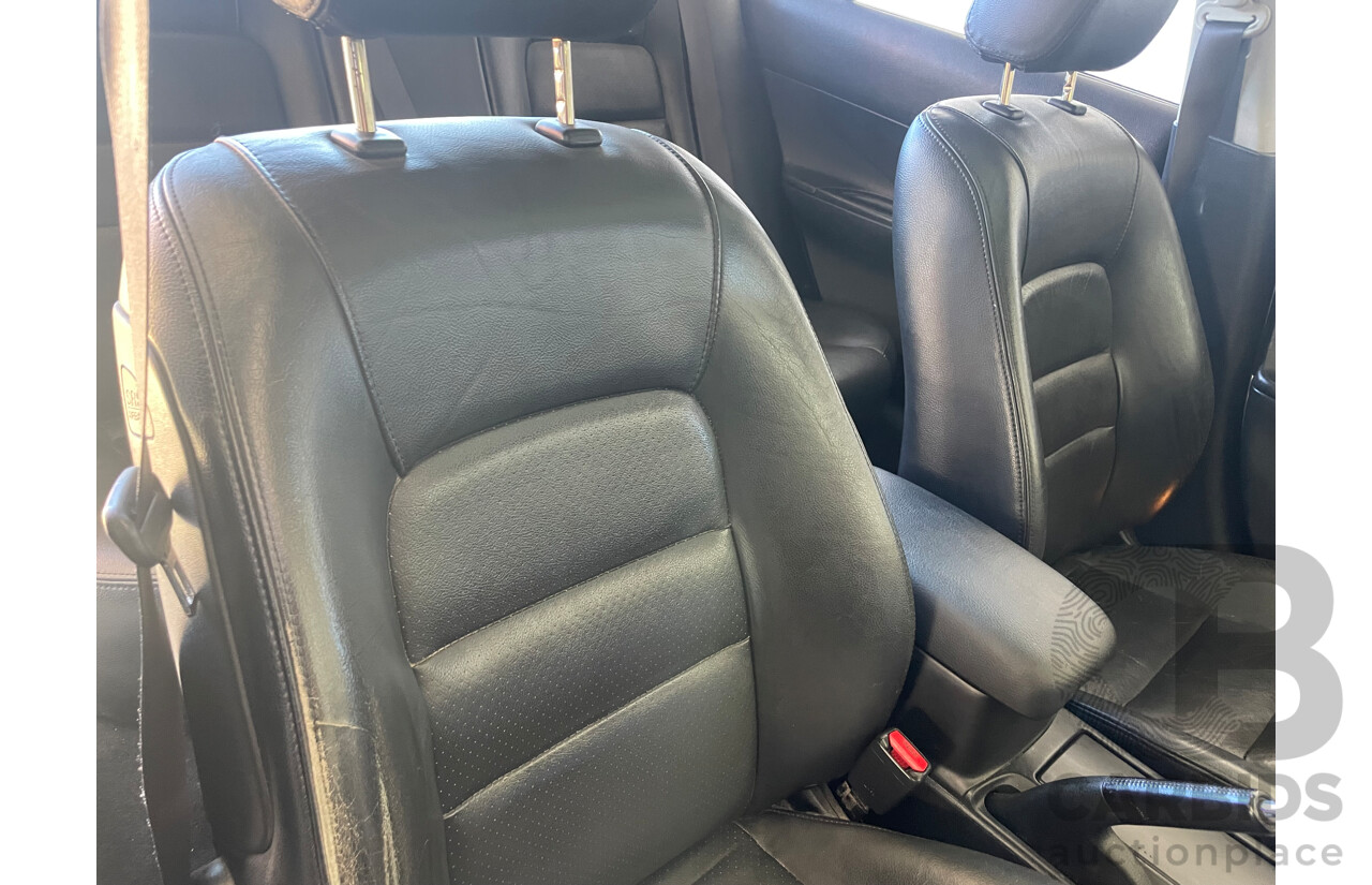 3/2003 Mazda Mazda6 Luxury GG 4d Sedan Silver  2.3L