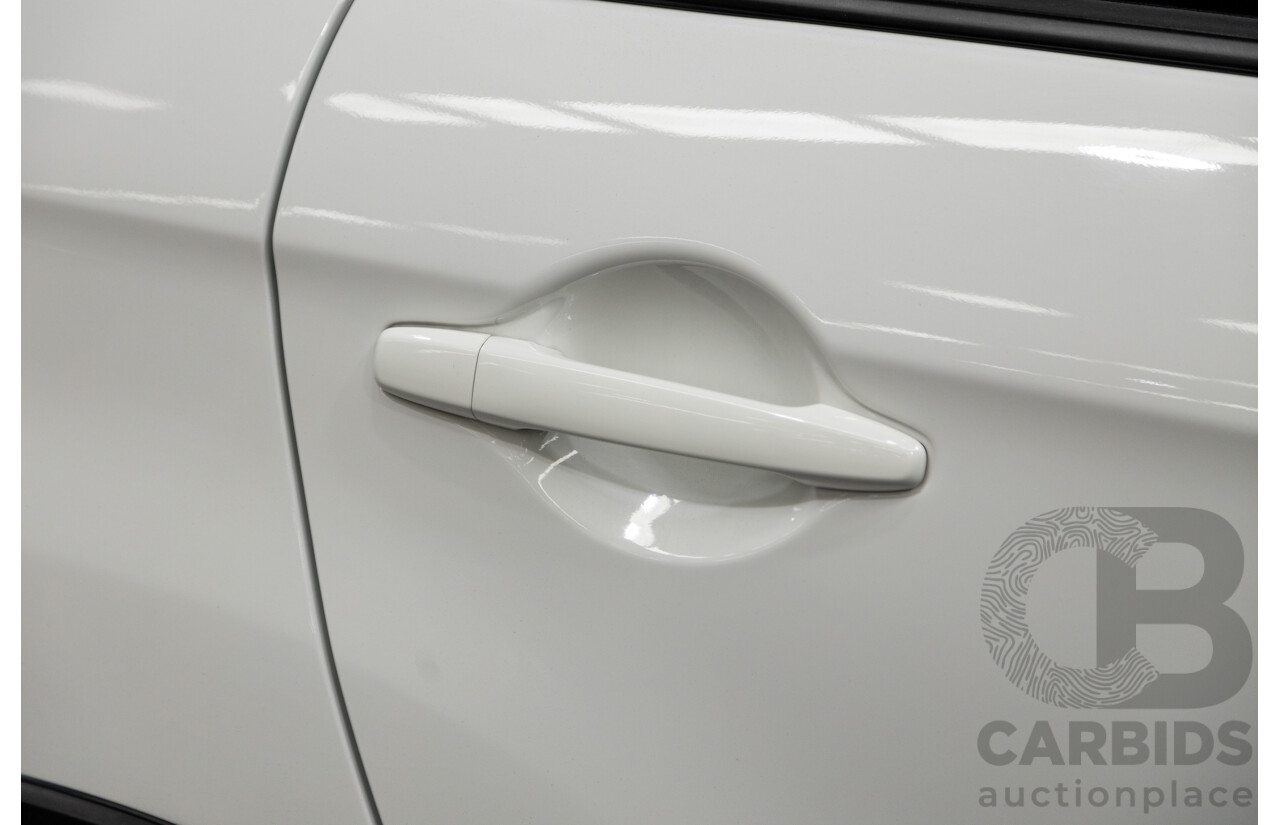 11/2021 Mitsubishi ASX ES Plus XD MY22 4D Wagon White 2.0L