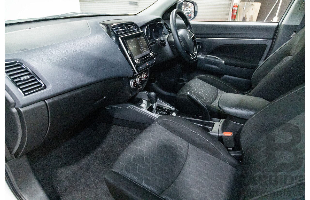 11/2021 Mitsubishi ASX ES Plus XD MY22 4D Wagon White 2.0L