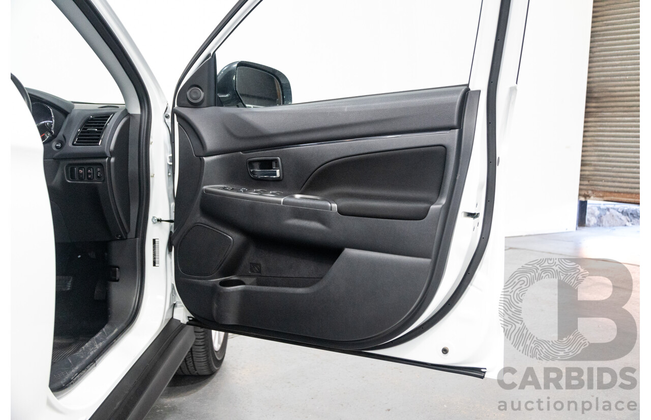 11/2021 Mitsubishi ASX ES Plus XD MY22 4D Wagon White 2.0L