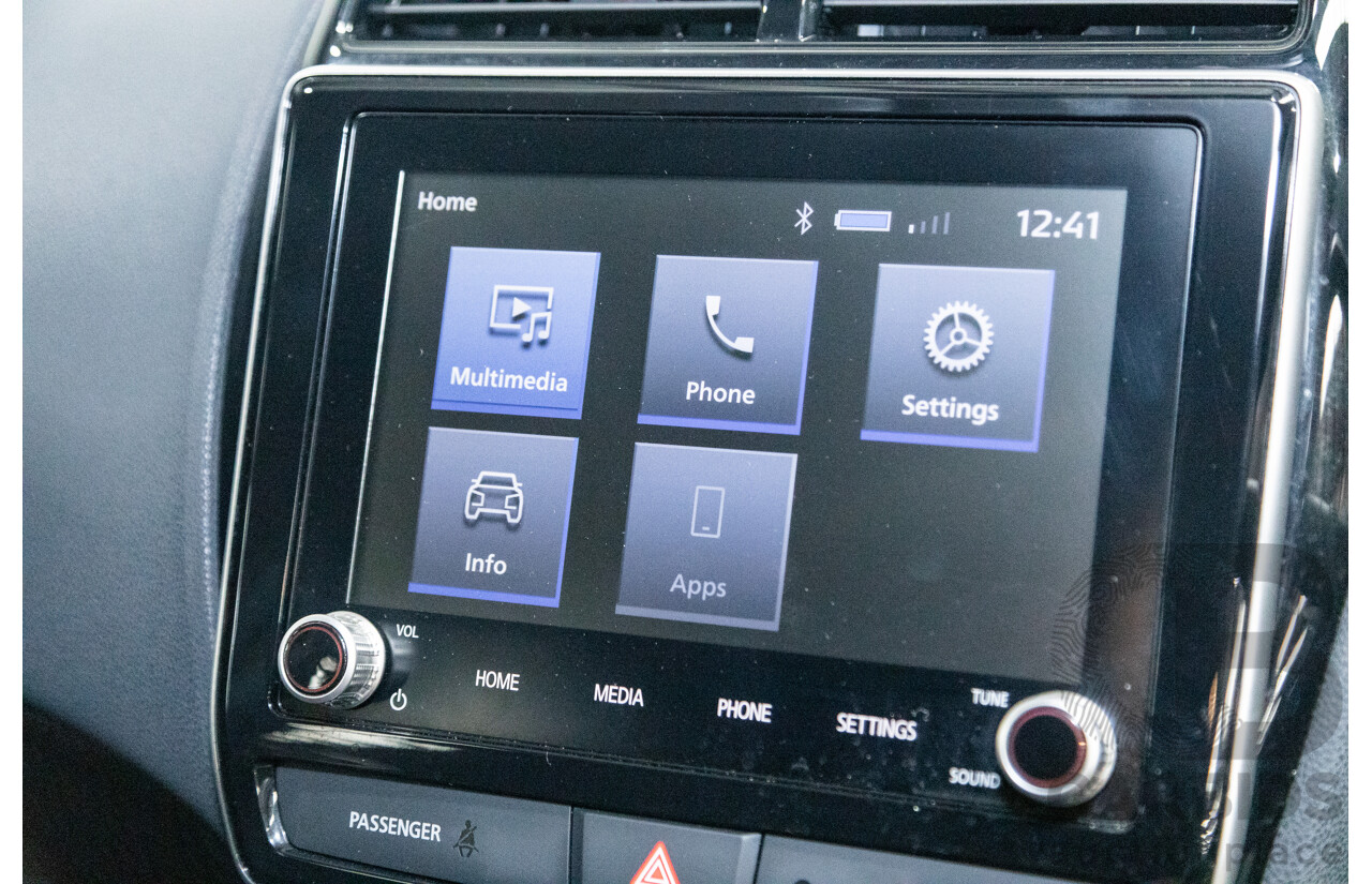 11/2021 Mitsubishi ASX ES Plus XD MY22 4D Wagon White 2.0L