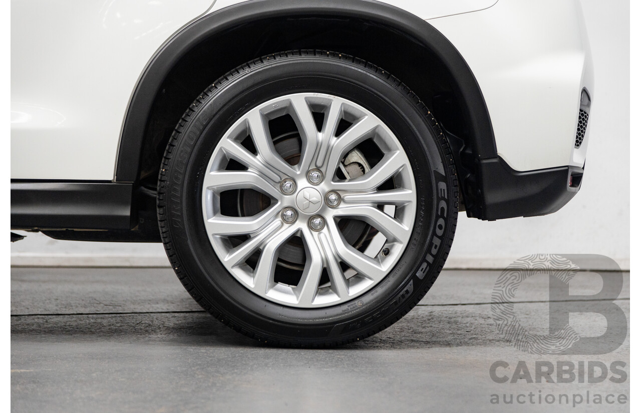 11/2021 Mitsubishi ASX ES Plus XD MY22 4D Wagon White 2.0L