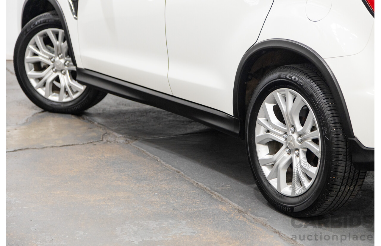 11/2021 Mitsubishi ASX ES Plus XD MY22 4D Wagon White 2.0L