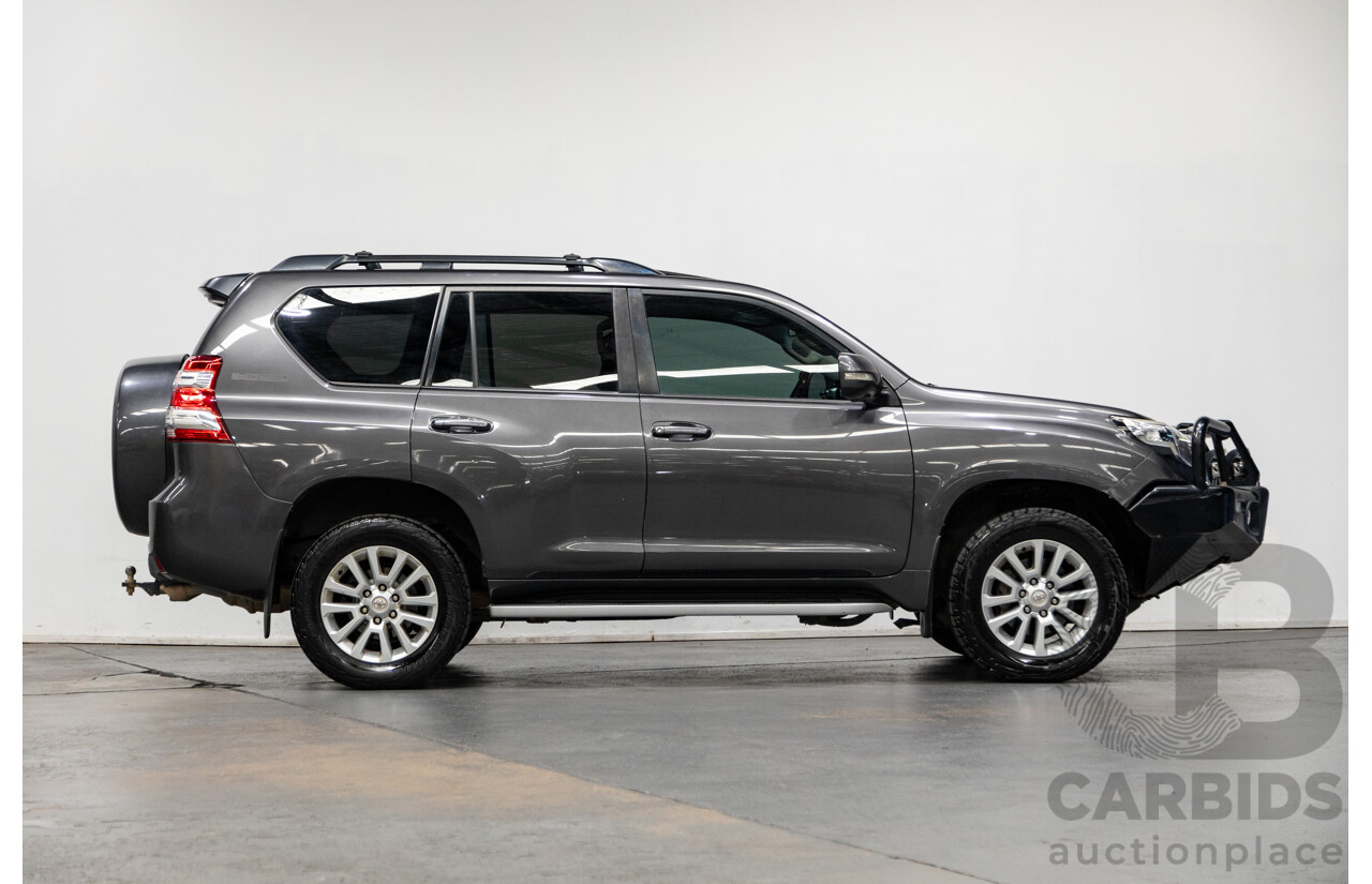 10/2013 Toyota Landcruiser Prado Kakadu (4x4) KDJ150R MY14 4D Wagon Grey Turbo Diesel 3.0L - 7 seater