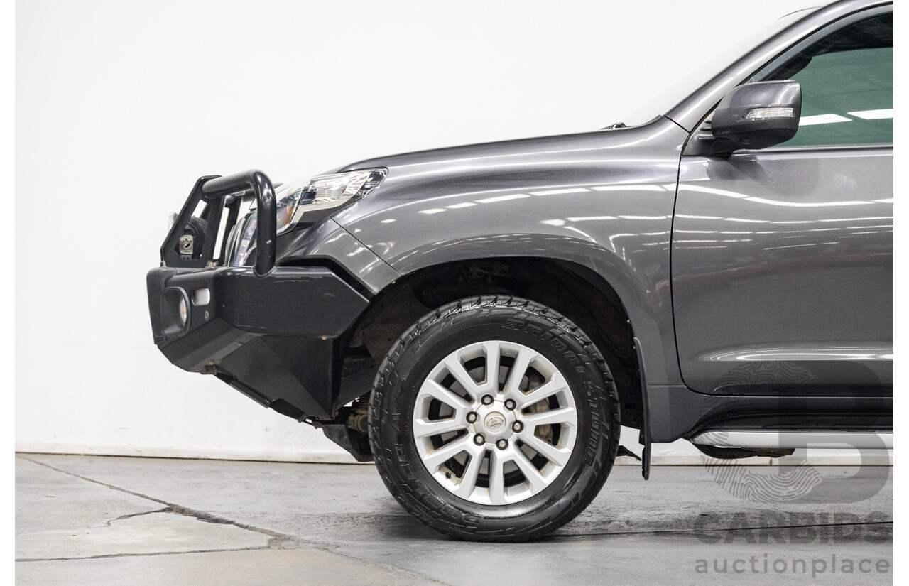 10/2013 Toyota Landcruiser Prado Kakadu (4x4) KDJ150R MY14 4D Wagon Grey Turbo Diesel 3.0L - 7 seater