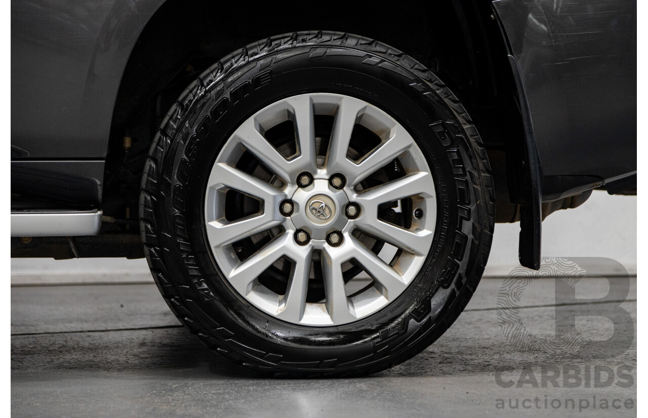 10/2013 Toyota Landcruiser Prado Kakadu (4x4) KDJ150R MY14 4D Wagon Grey Turbo Diesel 3.0L - 7 seater