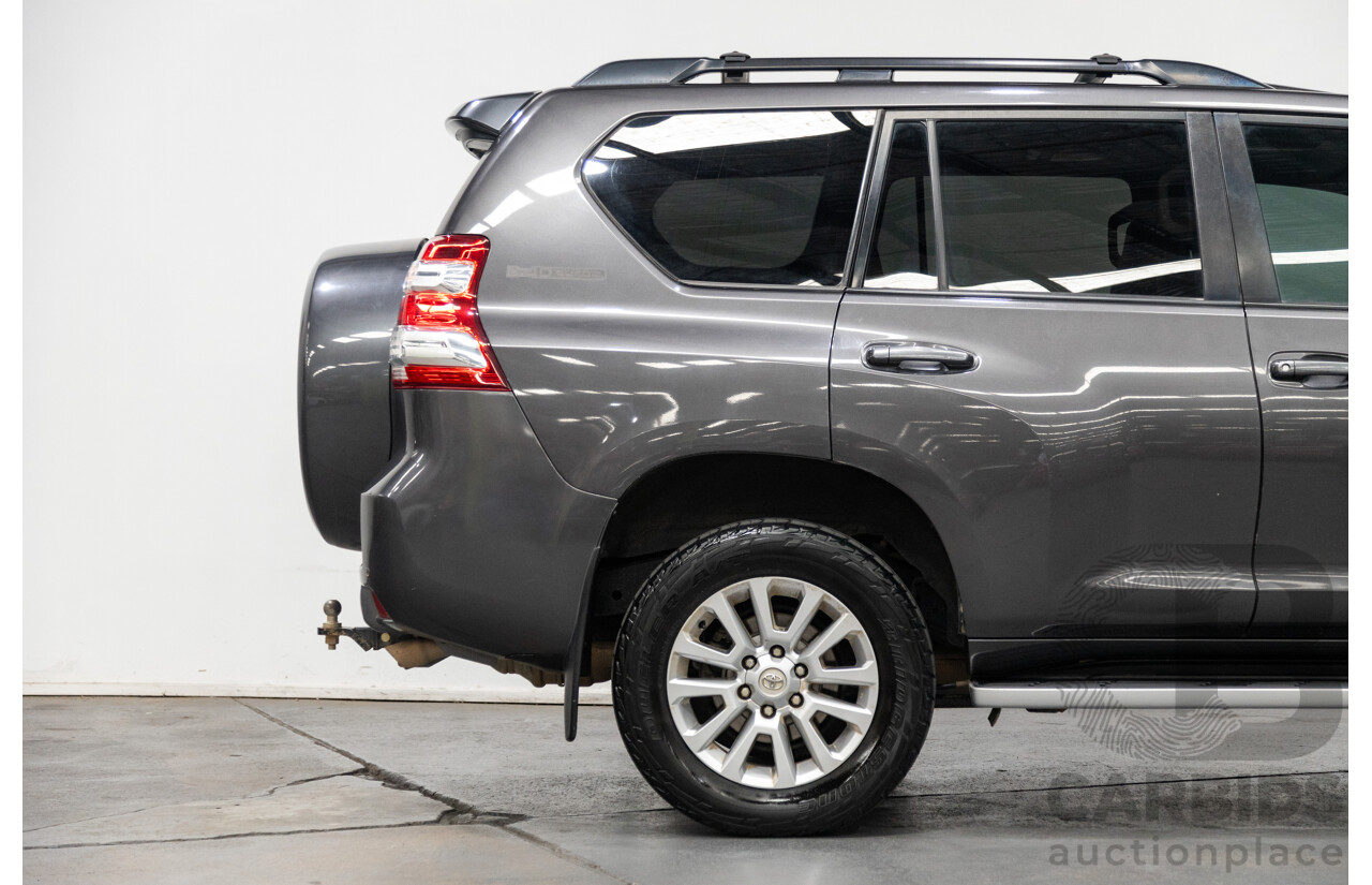 10/2013 Toyota Landcruiser Prado Kakadu (4x4) KDJ150R MY14 4D Wagon Grey Turbo Diesel 3.0L - 7 seater