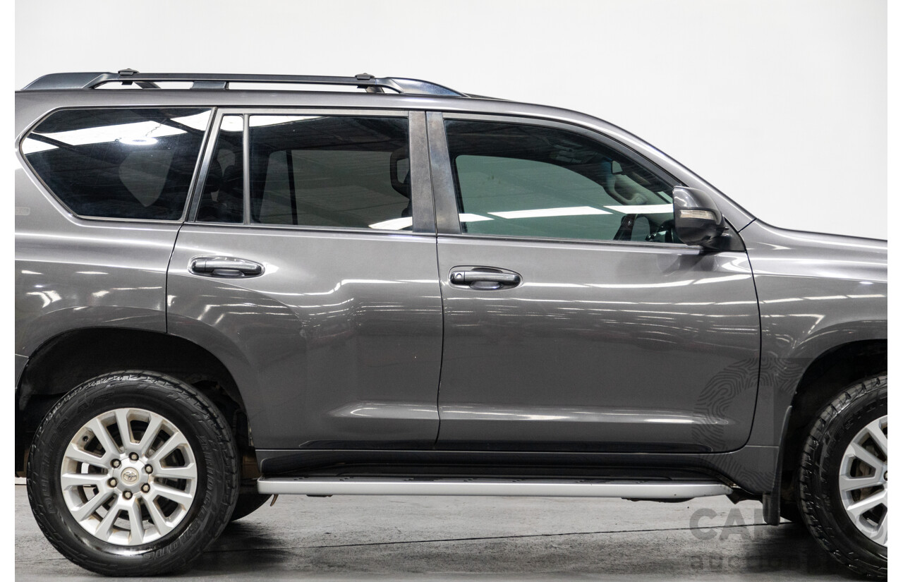 10/2013 Toyota Landcruiser Prado Kakadu (4x4) KDJ150R MY14 4D Wagon Grey Turbo Diesel 3.0L - 7 seater