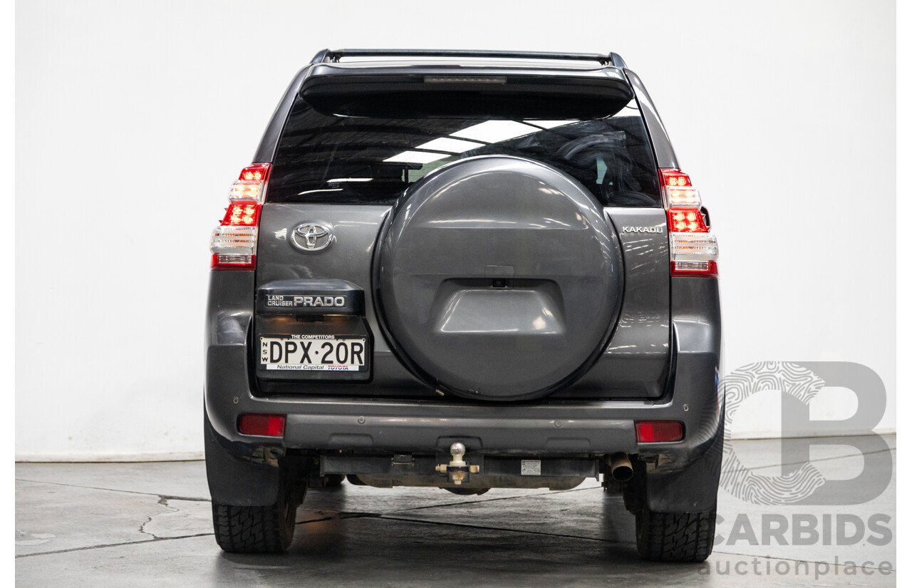 10/2013 Toyota Landcruiser Prado Kakadu (4x4) KDJ150R MY14 4D Wagon Grey Turbo Diesel 3.0L - 7 seater