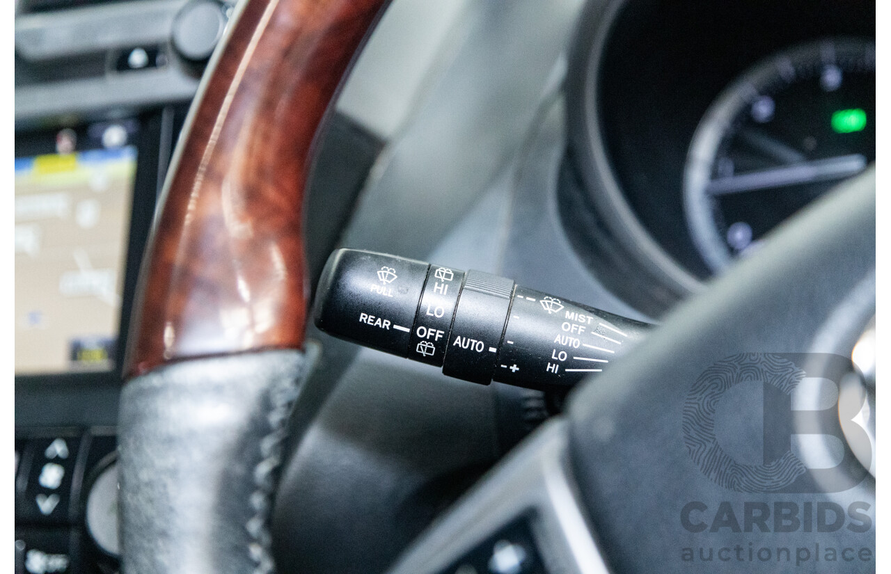 10/2013 Toyota Landcruiser Prado Kakadu (4x4) KDJ150R MY14 4D Wagon Grey Turbo Diesel 3.0L - 7 seater