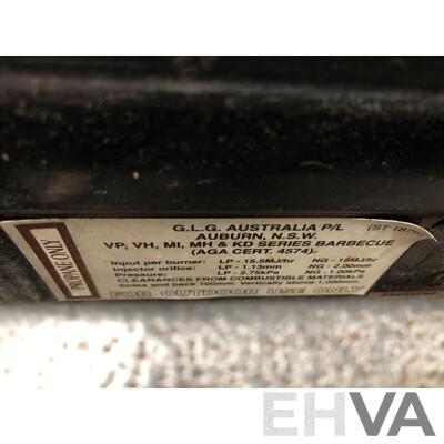 Cordon Bleu Quad Burner BBQ with Warming Tray and Cover