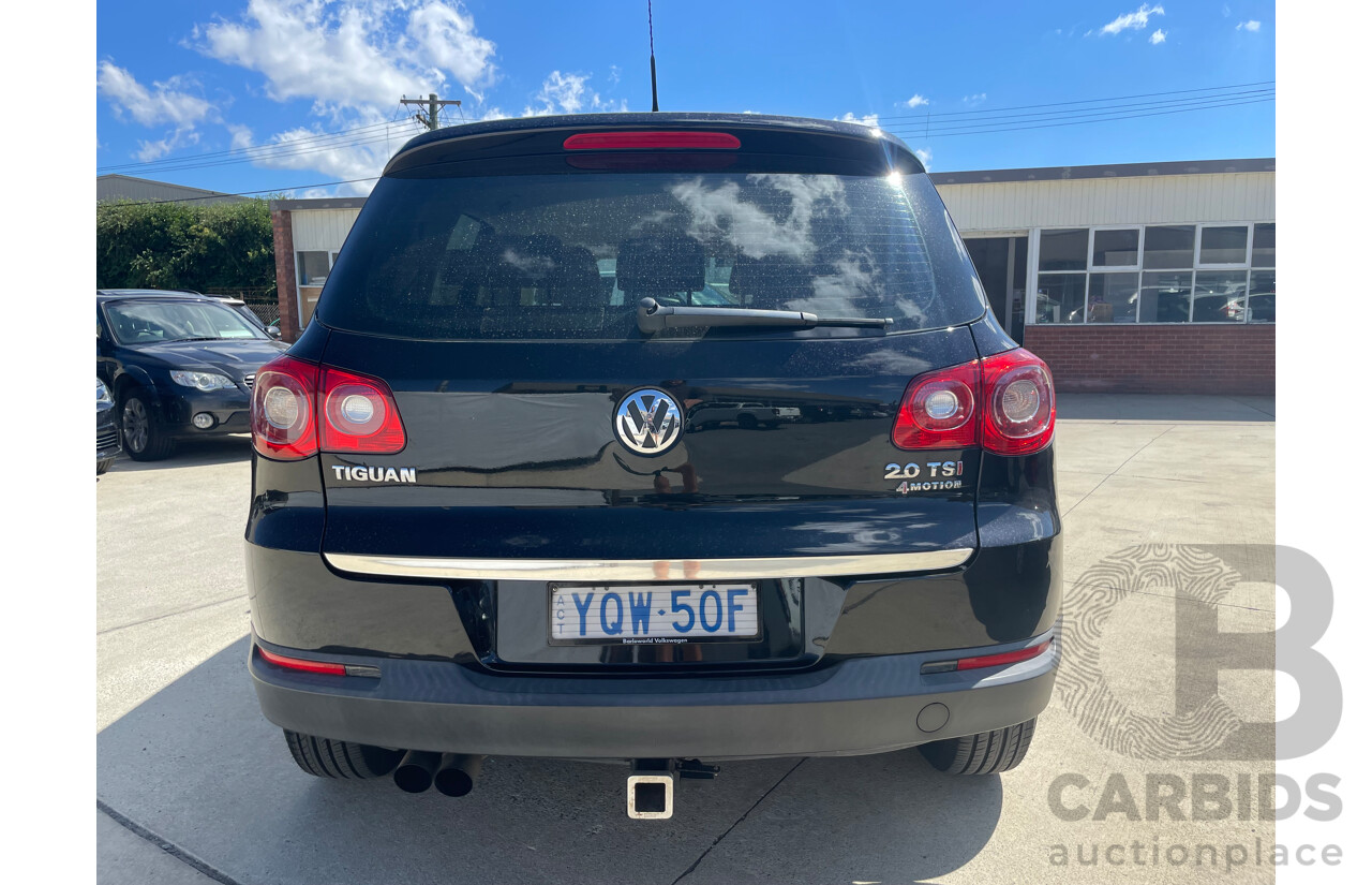 01/2011 Volkswagen Tiguan 125 TSI 4x4 5NC MY11 4D Wagon Black 2.0L