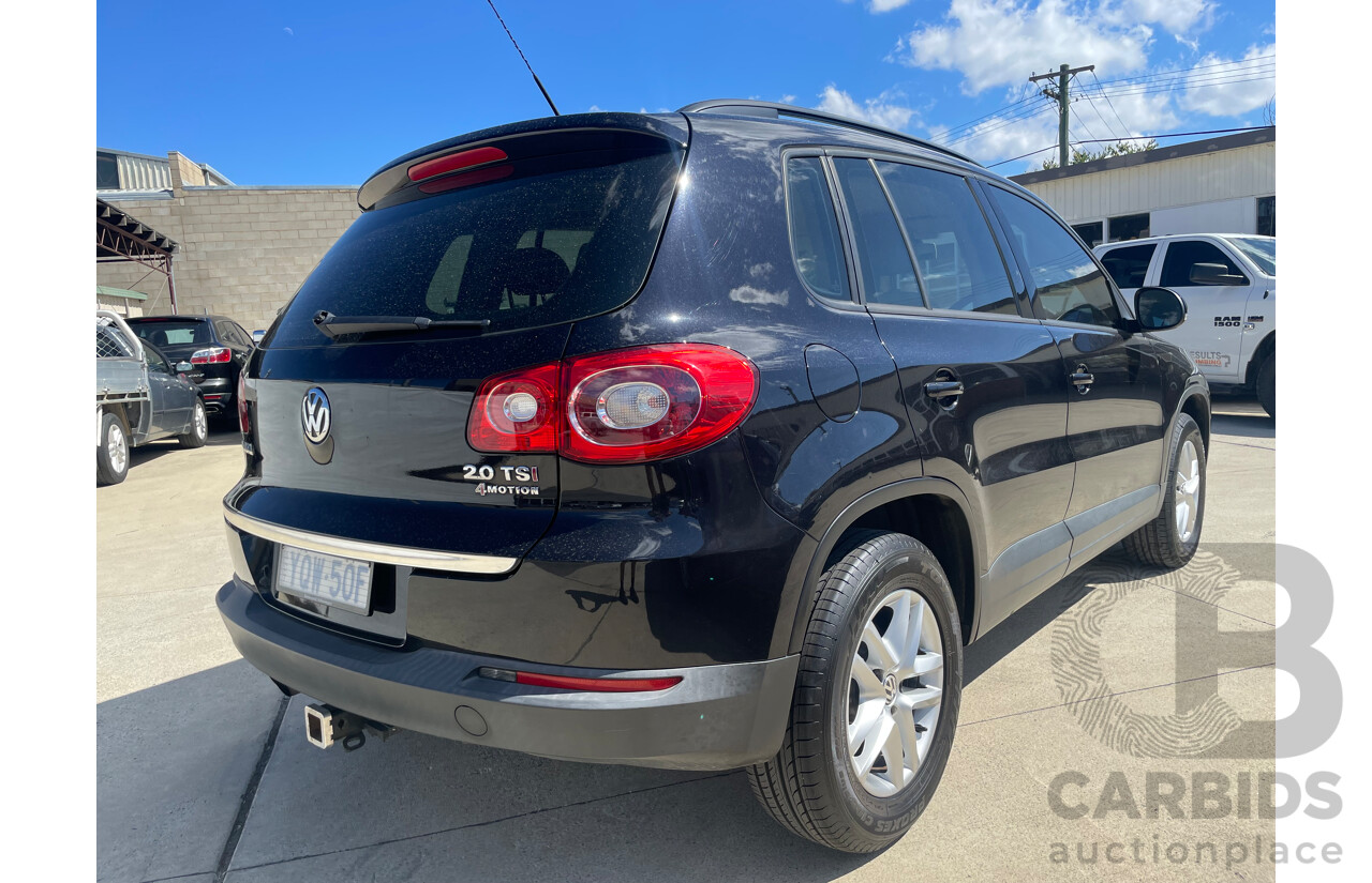 01/2011 Volkswagen Tiguan 125 TSI 4x4 5NC MY11 4D Wagon Black 2.0L