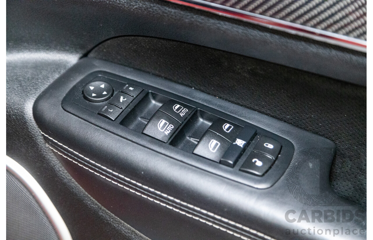 02/2014 Jeep Grand Cherokee SRT 8 (4x4) WK MY14 4d Wagon Redline Pearl V8 6.4L