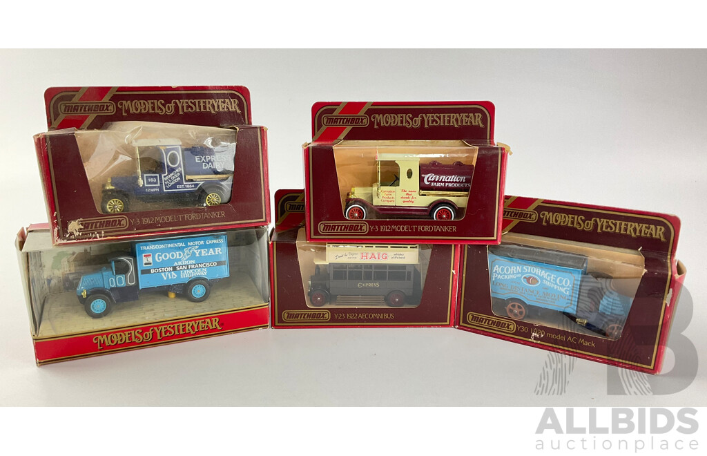Five Boxed Matchbox Models of Yesteryear Including Y-33 1930 Mack AC, Y-30 1920 Mack AC, Y-3 1912 Model T Ford Tanker, Y-23 1922 AEC Omnibus