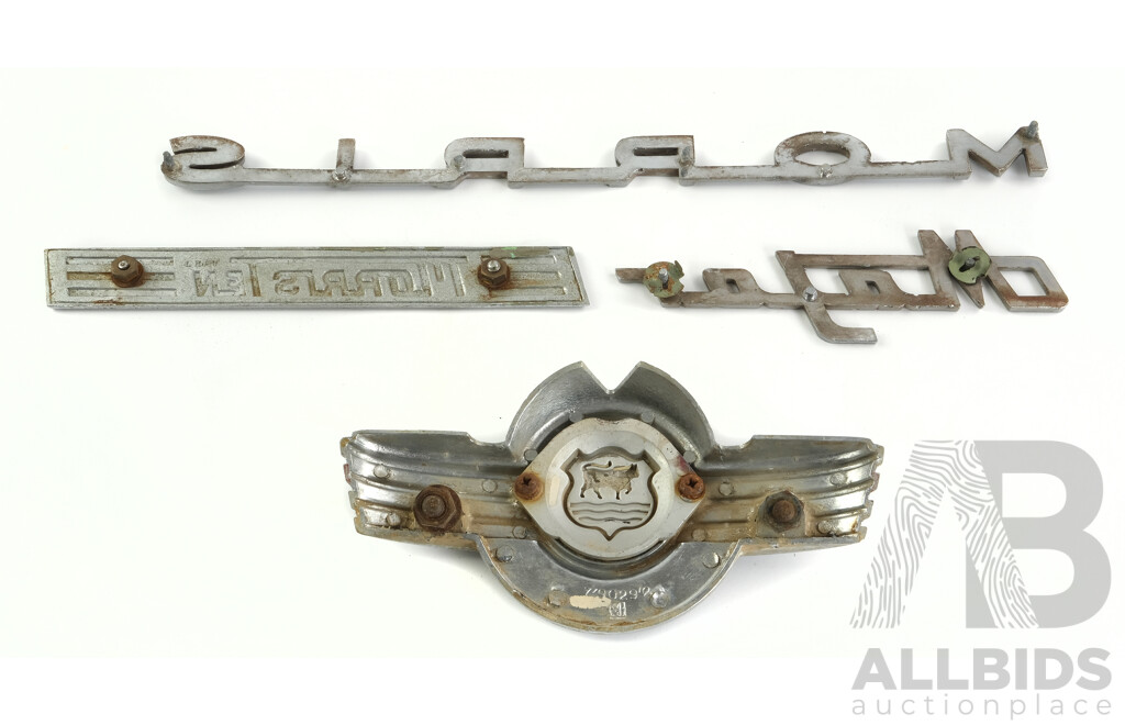 Vintage Morris Car Badges Including Morris Major and Ten