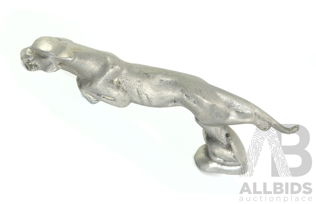 Aftermarket Aluminium Jaguar Style Hood Ornament