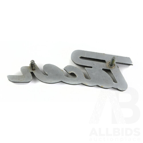 Vintage Valiant Pacer Badge