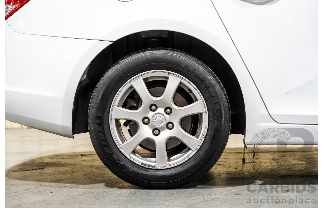 05/2010 Holden Cruze CD JG 4d Sedan White 1.8L