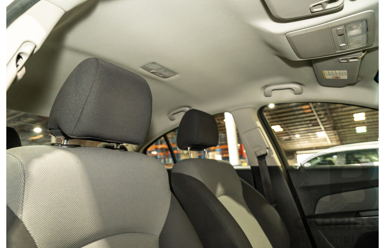 05/2010 Holden Cruze CD JG 4d Sedan White 1.8L