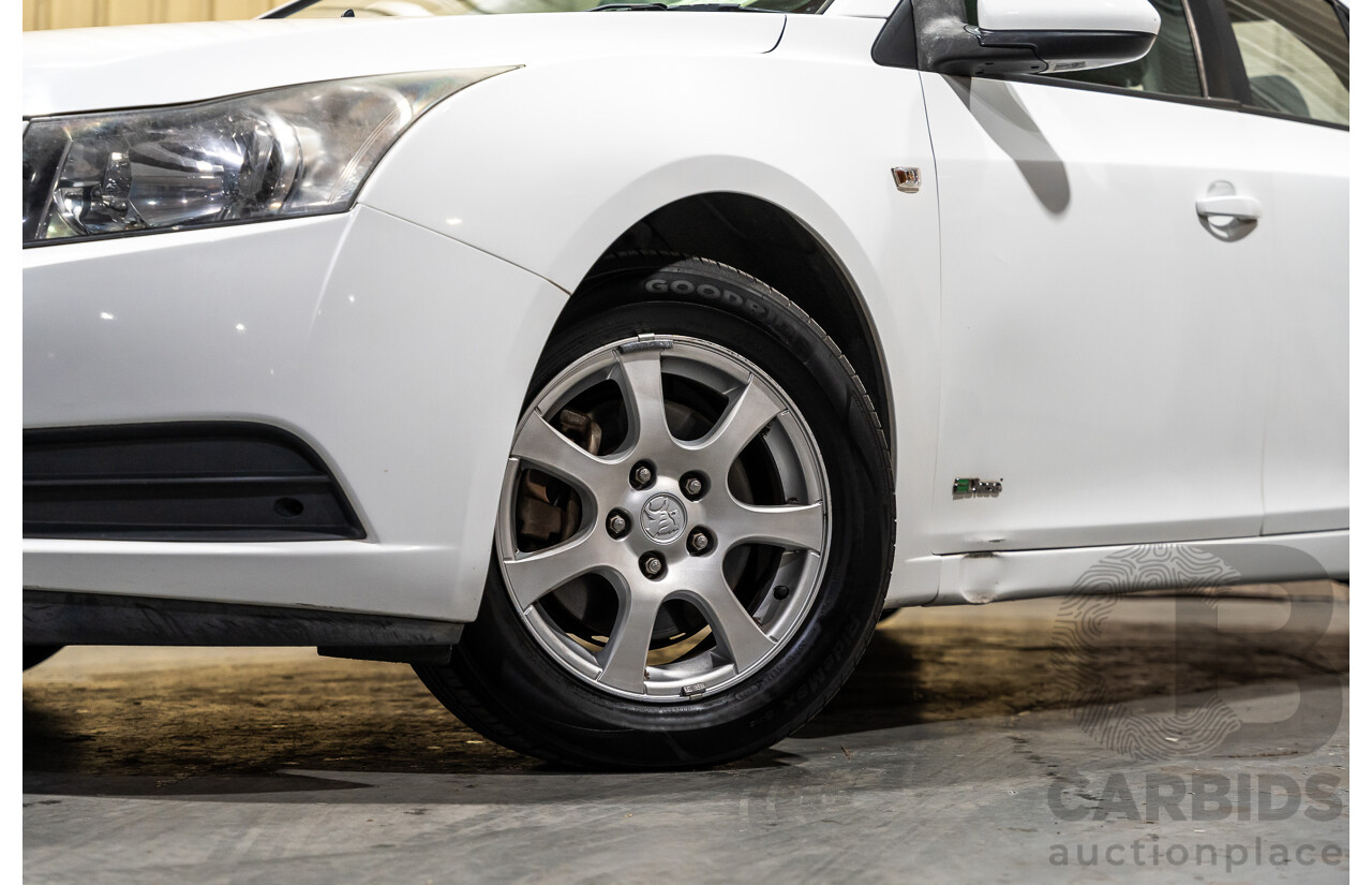 05/2010 Holden Cruze CD JG 4d Sedan White 1.8L